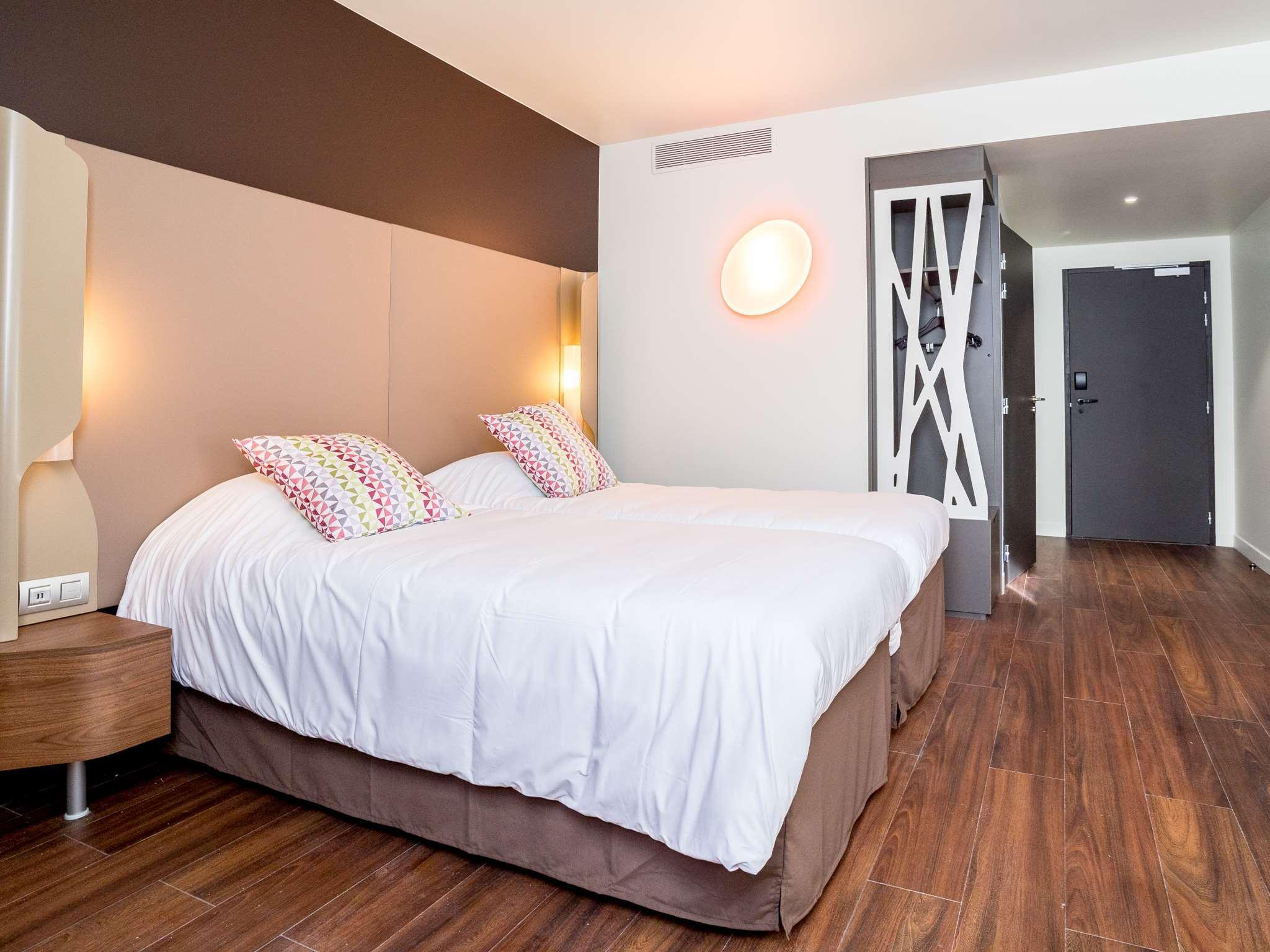 Campanile Marseille Est - Aubagne Otel Dış mekan fotoğraf