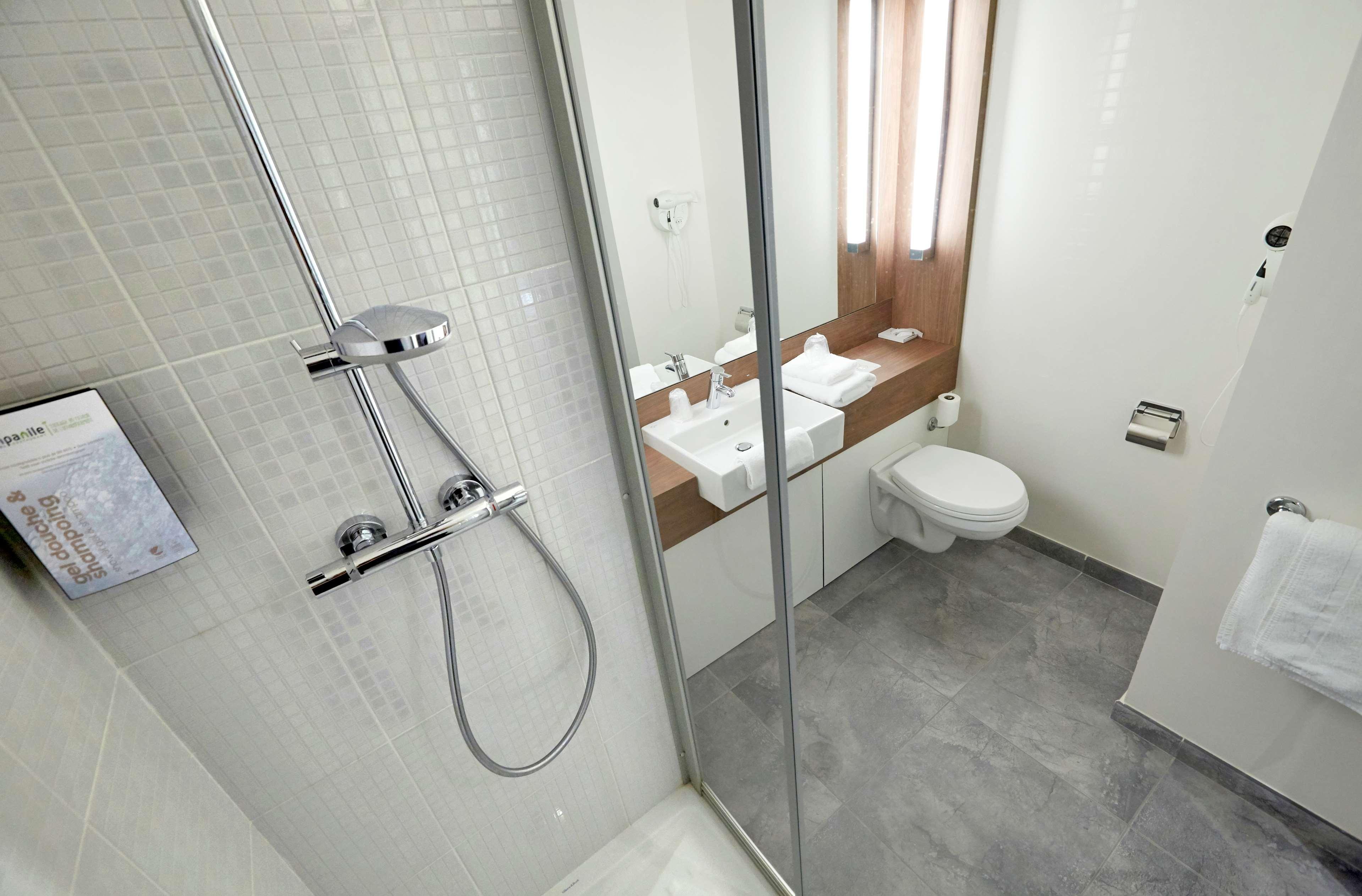 Campanile Marseille Est - Aubagne Otel Dış mekan fotoğraf