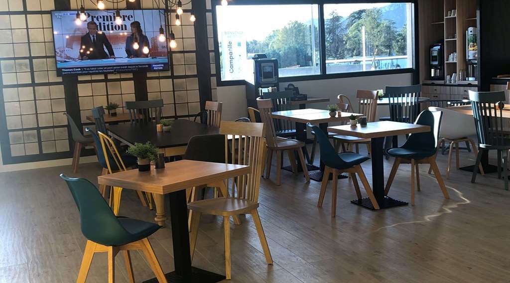 Campanile Marseille Est - Aubagne Otel Restoran fotoğraf