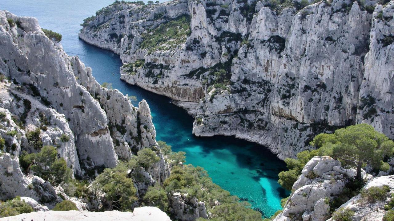 Campanile Marseille Est - Aubagne Otel Dış mekan fotoğraf